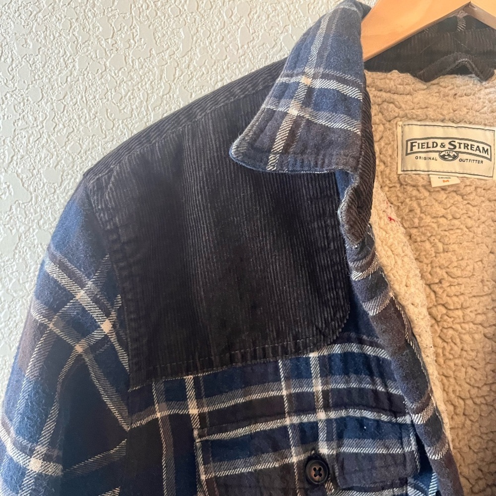Field & Stream Men's Navy Plaid Sherpa Jacket - Picture 6 of 7